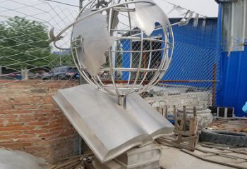 地球儀雕塑制造，白鋼構(gòu)件，校園書籍地球儀雕塑提供