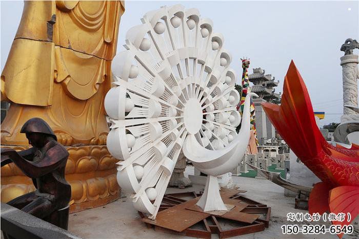 孔雀開屏雕塑擺件，地標擺件，孔雀開屏雕塑生產(chǎn)商