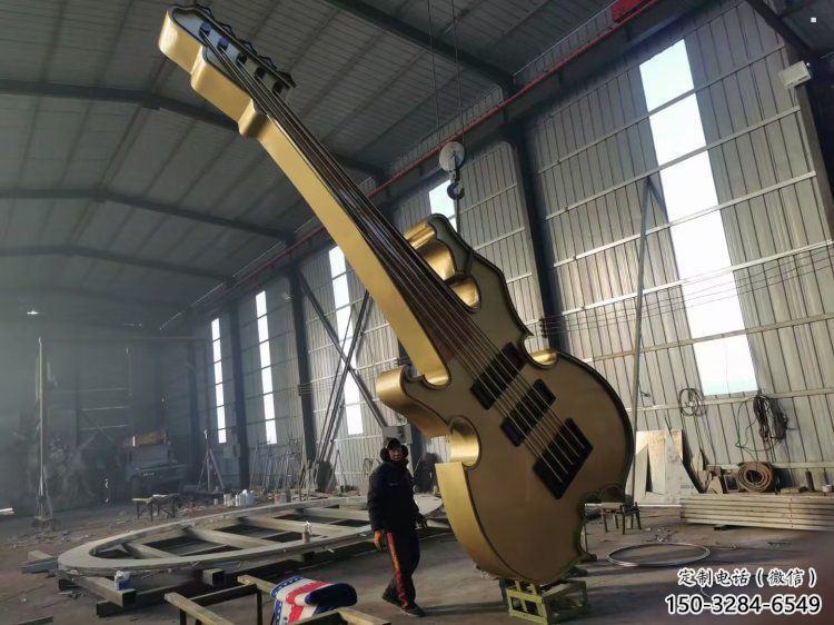 大提琴雕塑定做，小區擺件，不銹鋼大提琴雕塑制作