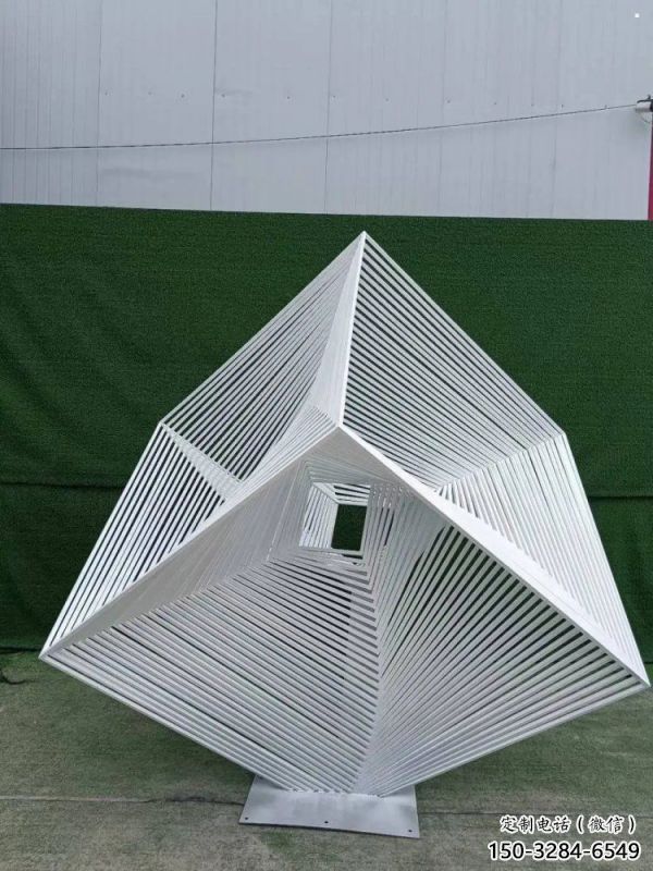 立方體雕塑承接，城市裝飾，鏤空立方體雕塑批發(fā)