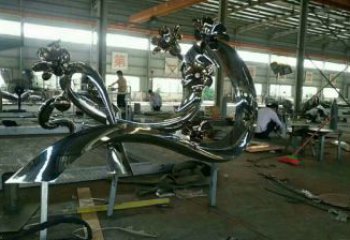 梧桐花雕塑制作廠家，城市裝飾，鏡面梧桐花雕塑標準