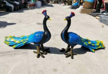 彩繪孔雀雕塑承接，景區案例，仿真孔雀雕塑制作