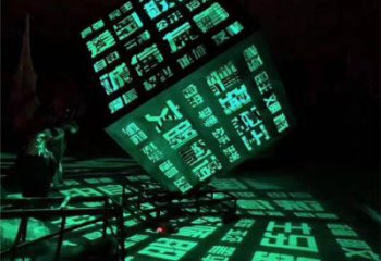 大型魔方雕塑選用，街道標識，燈光魔方雕塑廠家常用