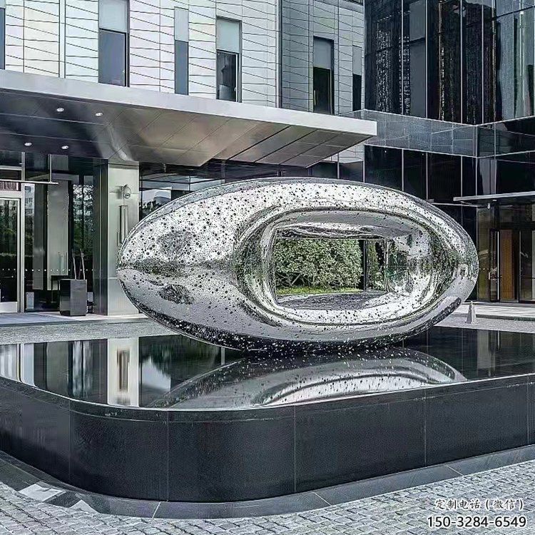 方孔球雕塑廠家，圓雕體系，不銹鋼方孔球雕塑供給