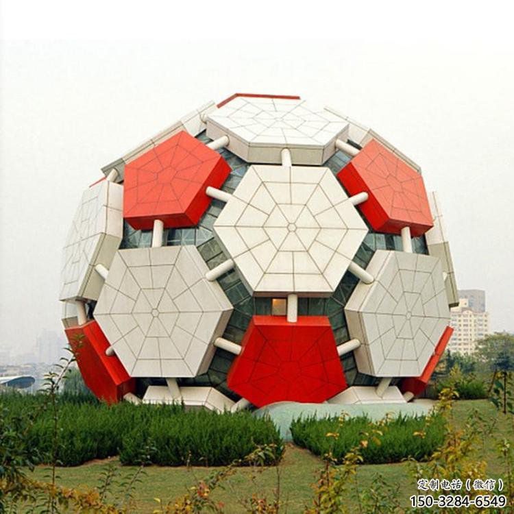 房地產足球雕塑