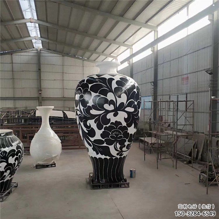 花瓶雕塑提供，美陳雕塑，玻璃鋼花瓶雕塑承接