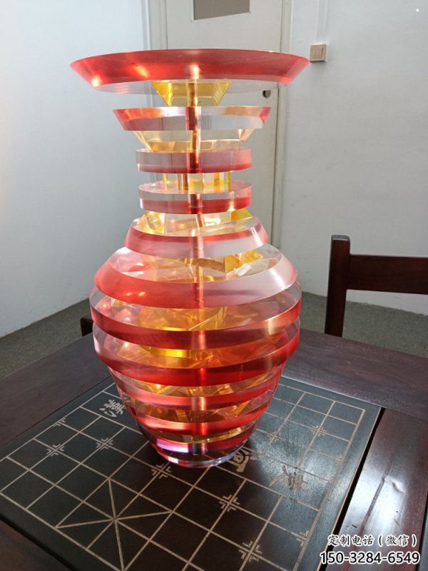 花瓶雕塑工程選用，美陳雕塑，異形花瓶雕塑展示專供