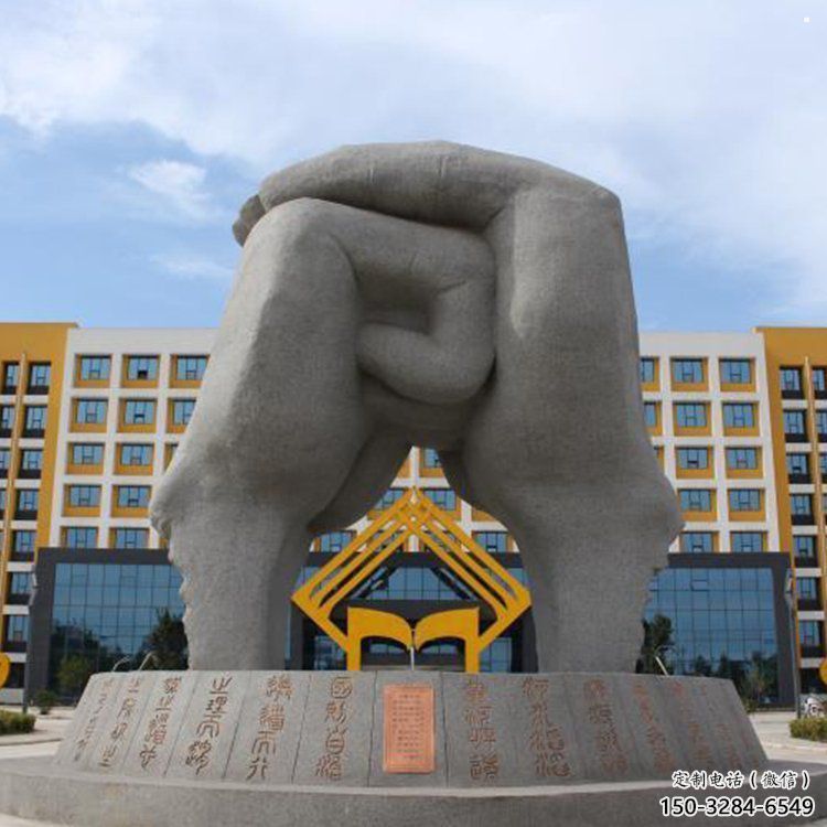 拳頭雕塑訂做特供，室外軟裝，不銹鋼拳頭雕塑供應(yīng)