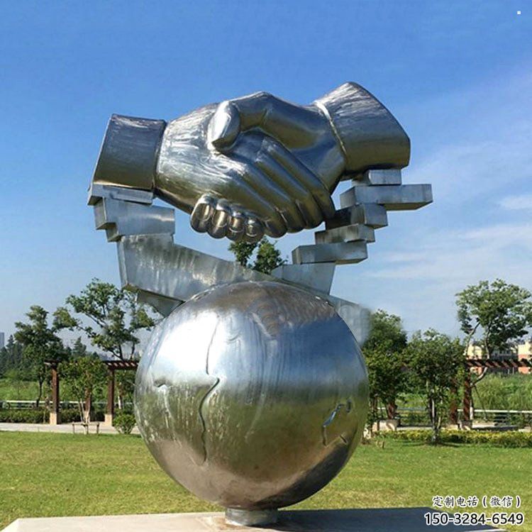 握手雕塑提供，室外雕塑，不銹鋼握手雕塑指用廠家
