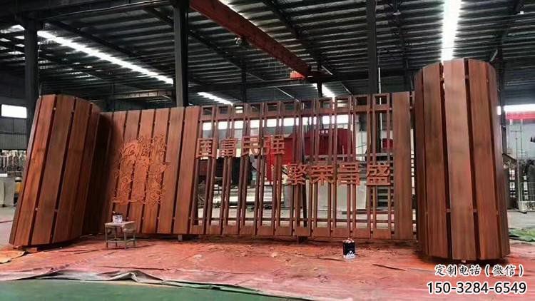 大型竹簡(jiǎn)雕塑