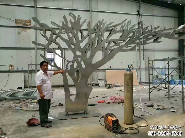 抽象鏤空樹雕塑，小區雕塑，鏤空剪紙樹雕塑廠家