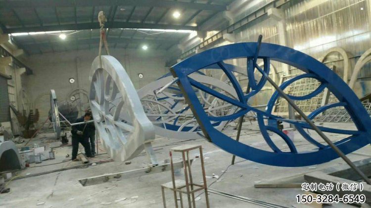 燈光樹葉雕塑訂做，室外軟裝，鏤空燈光樹葉雕塑供應