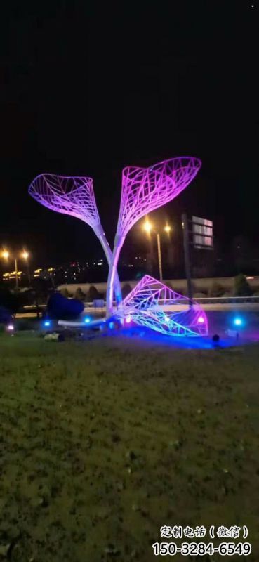 樹葉雕塑供需，室外軟裝，金屬燈光樹葉雕塑制作