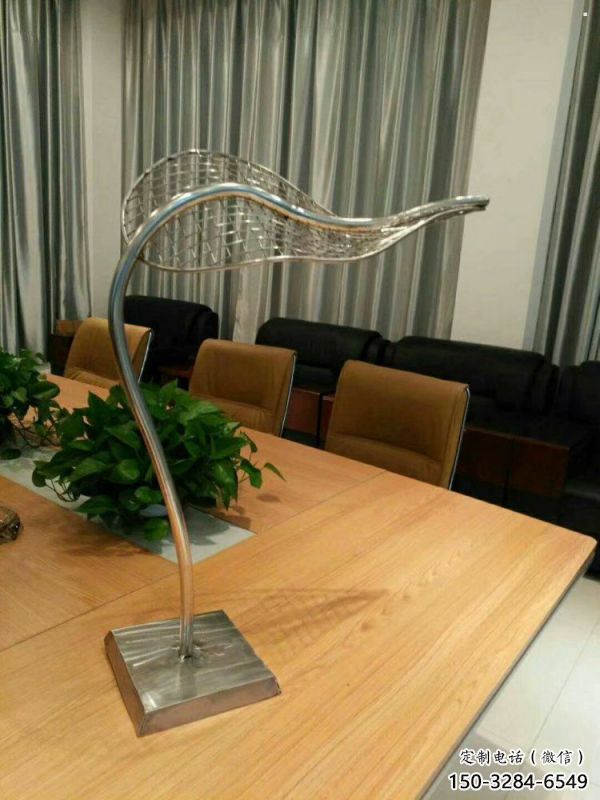 鏤空樹葉雕塑承接，城市雕塑，鏡面鏤空樹葉雕塑精品