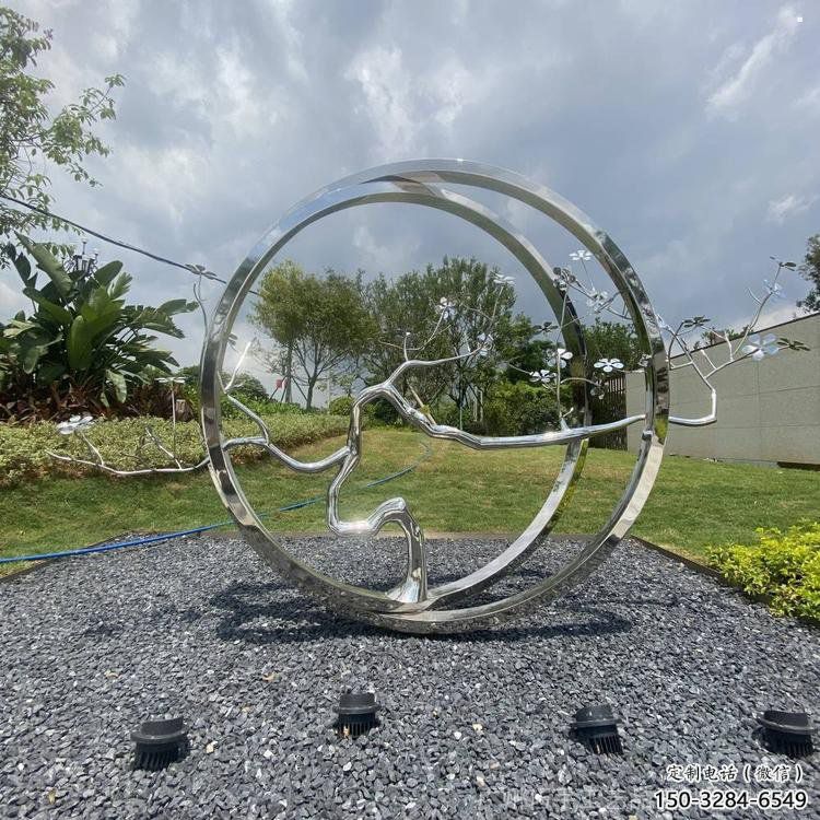 圓環(huán)樹雕塑承接，鍛造工藝，不銹鋼圓環(huán)樹雕塑訂做