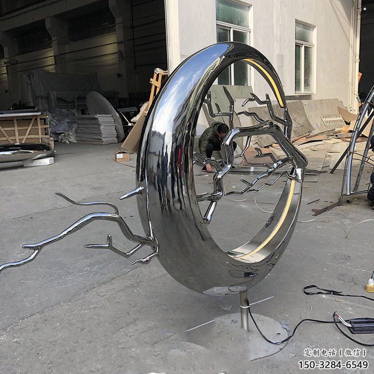 圓環(huán)樹雕塑供應(yīng)，花園小品，不銹鋼圓環(huán)樹雕塑展品