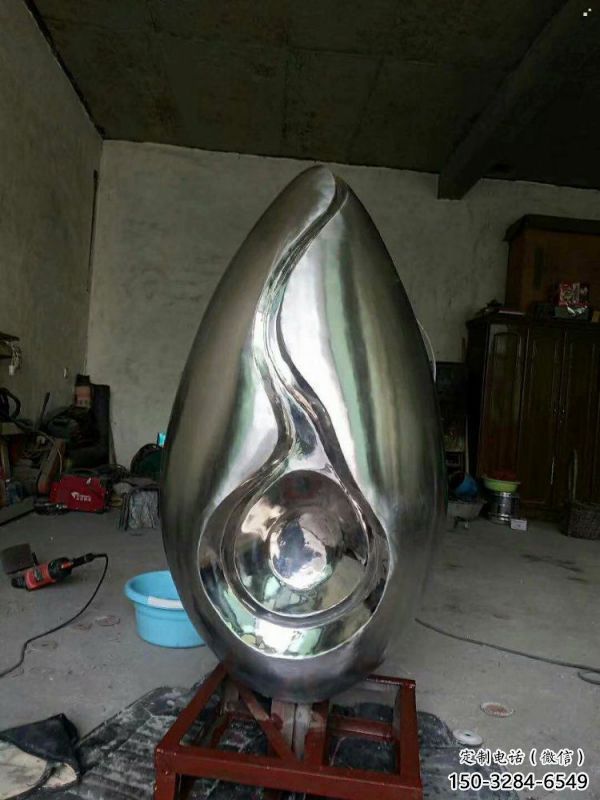 水滴雕塑承接，歐式風(fēng)格，廣場不銹鋼水滴雕塑精選