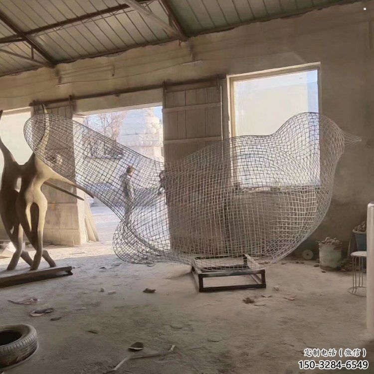 制造鏤空鳥雕塑，地標擺件，烤漆鐵藝小鳥雕塑精選