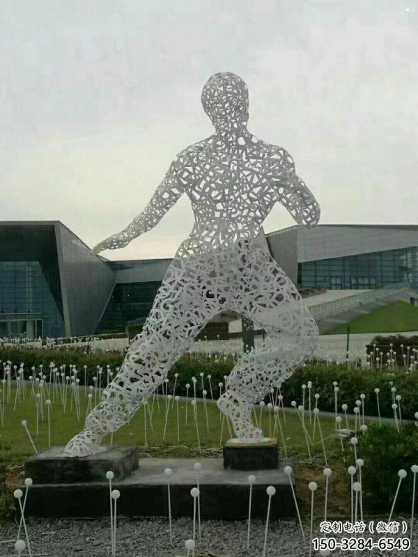 鏤空李小龍雕塑制造，街景小品，鐵藝人物雕塑優(yōu)價