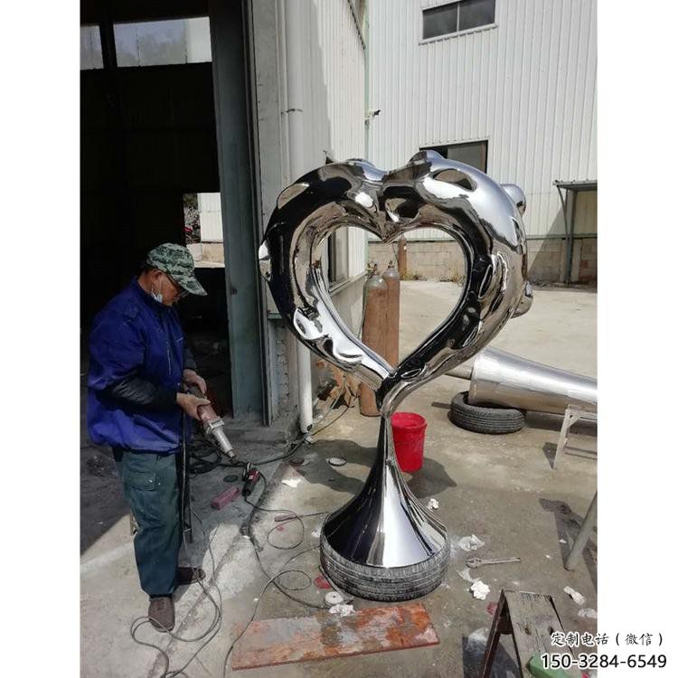 心形雕塑工廠選用，街道標識，景觀鏡面心形雕塑批發