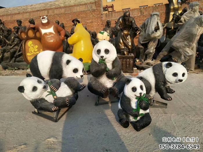 景觀熊貓雕塑選定，美陳雕塑，現代藝術彩繪熊貓雕塑廠家