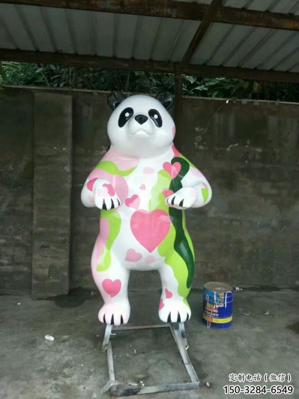 熊貓雕塑常用，景觀概念，彩繪熊貓雕塑廠家展品