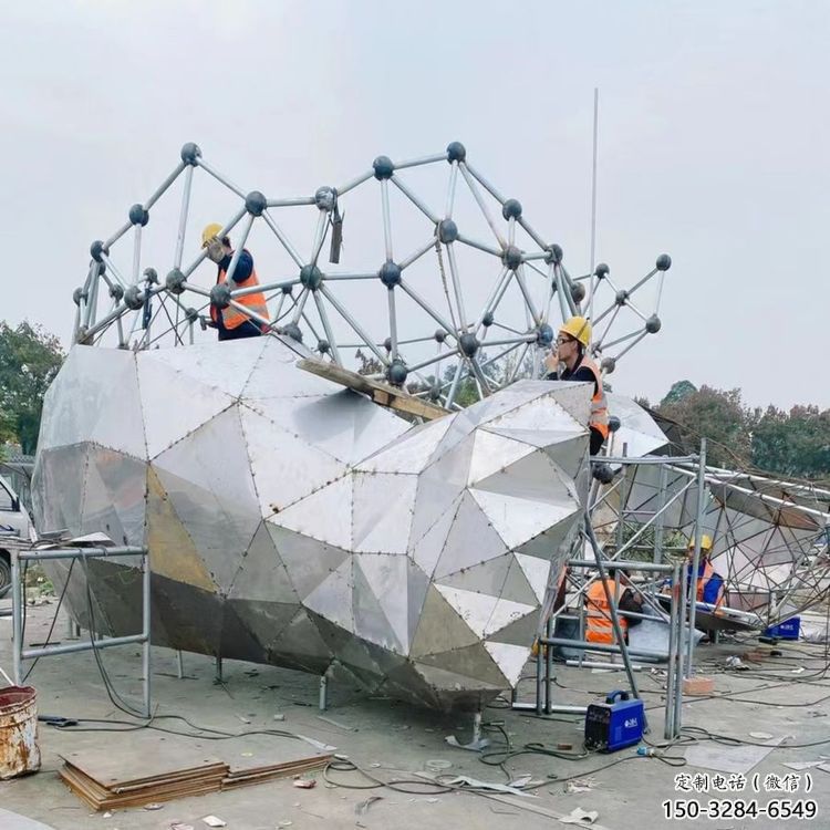 熊貓雕塑制造，街景小品，景觀切面熊貓雕塑優價