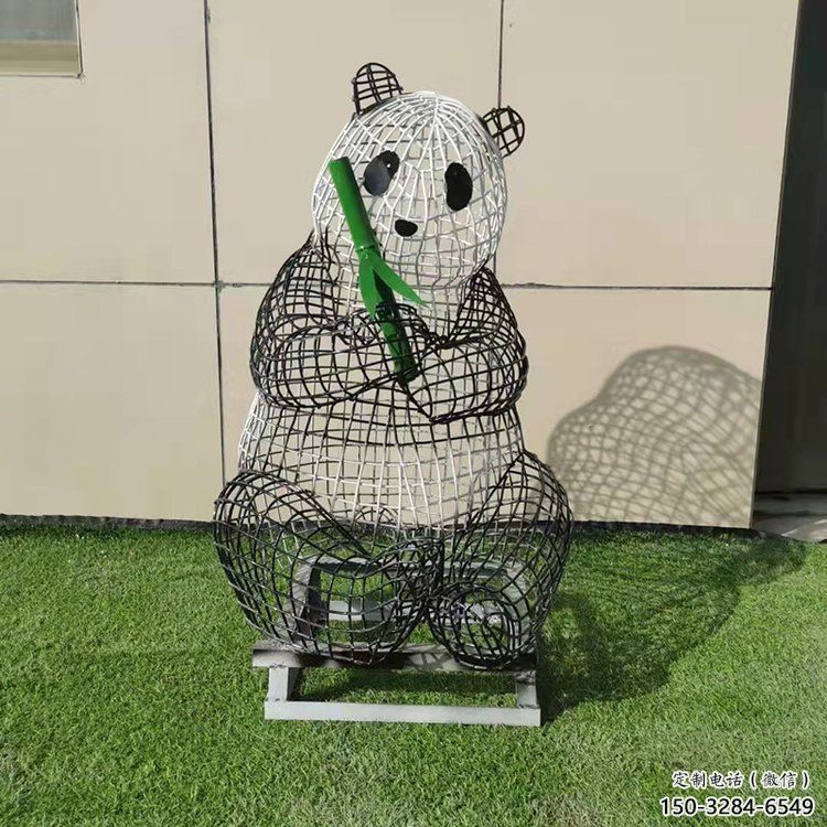 熊貓雕塑常用，公園小品，鏤空熊貓雕塑生產(chǎn)商