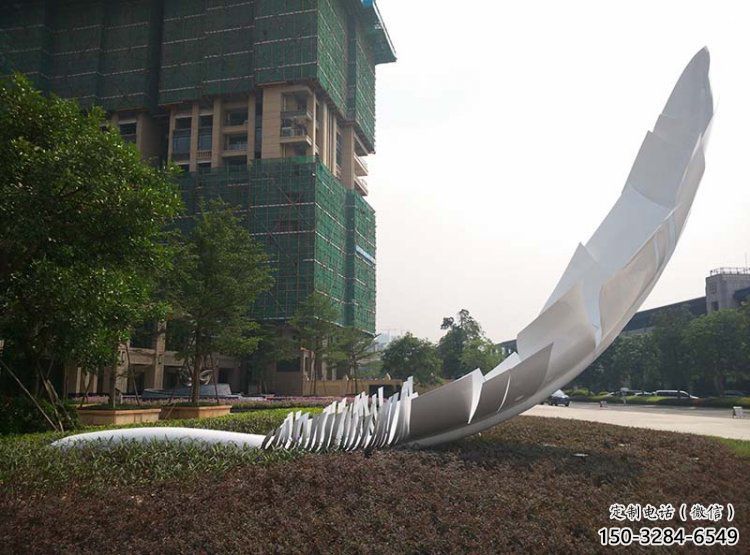 羽毛雕塑