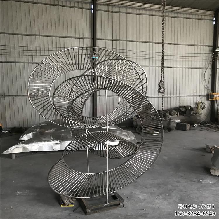 圓環雕塑批發，靜態雕塑，主題鏤空圓環雕塑標準