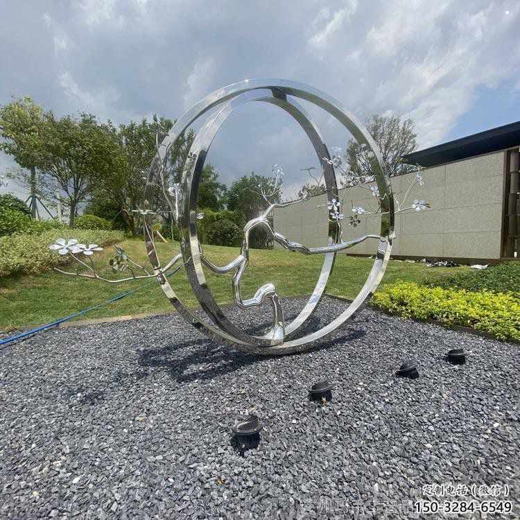 圓環(huán)樹雕塑廠家，標(biāo)識(shí)雕塑，不銹鋼圓環(huán)樹雕塑定制
