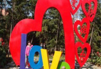 鏤空love雕塑承接，城市裝飾，大型不銹鋼love雕塑公司