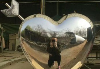 抽象心形球雕塑展品，小區雕塑，不銹鋼心形球雕塑制作精選