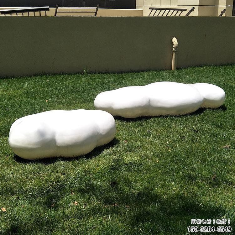 大型云朵雕塑，鍍銅景觀雕塑，鏡面工藝