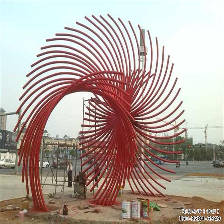 現(xiàn)代鳳尾雕塑