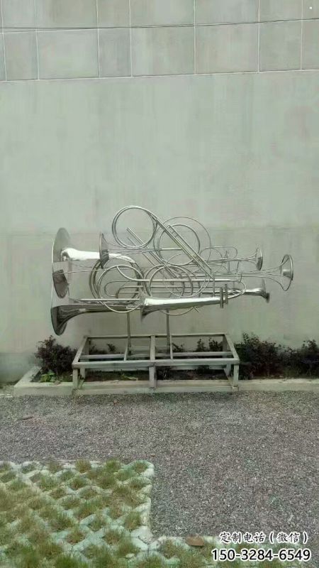 鏤空軍號雕塑
