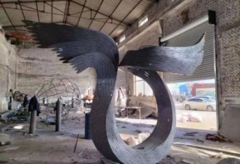 鋼結(jié)構(gòu)鳥翅雕塑指用，景觀雕塑，不銹鋼鳥翅雕塑點擊