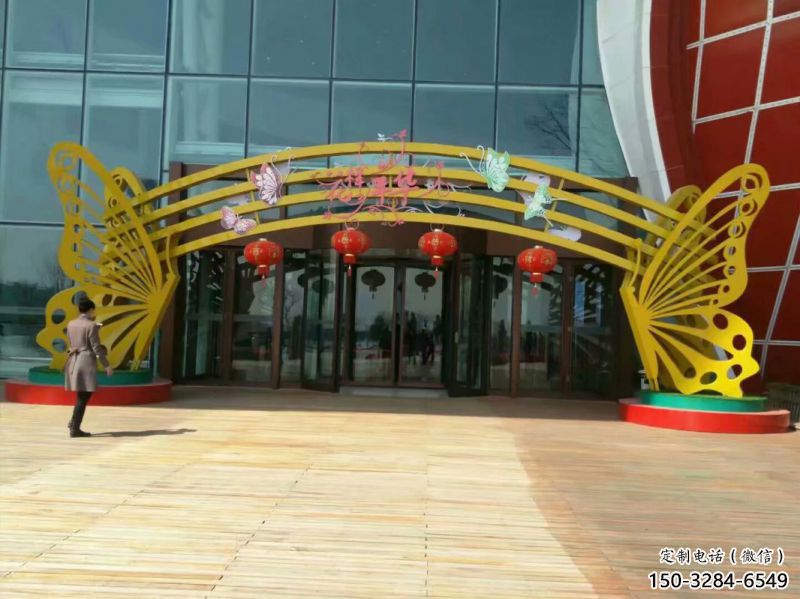河池蝴蝶拱門雕塑，鏤空烤漆效果，不銹鋼小區標識雕塑