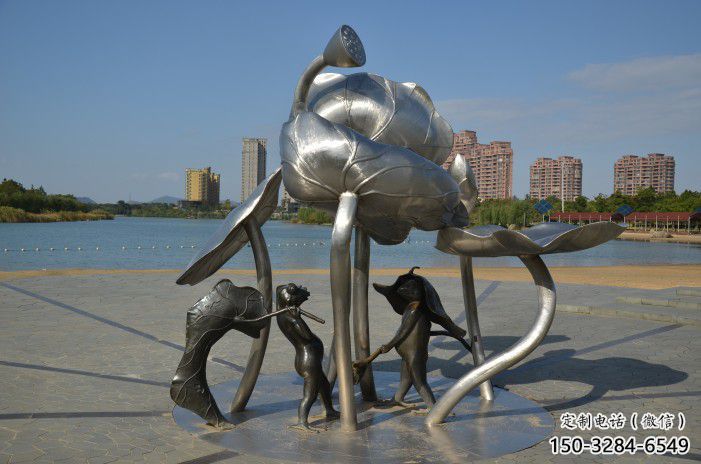 建鄴蓮蓬嬉戲雕塑，城市植物景觀雕塑，不銹鋼鏡面效果