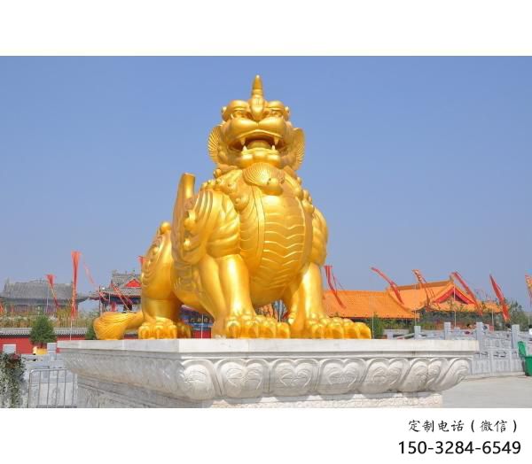 聊城廣場貔貅雕塑，動物彩繪雕塑，抽象效果