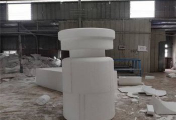 渝中仿真藥瓶雕塑，美陳藝術(shù)類，玻璃鋼藥瓶子雕塑廠家